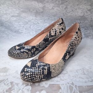 Vionic Antonia Wedges Snakeskin Leather Comfort Size 7